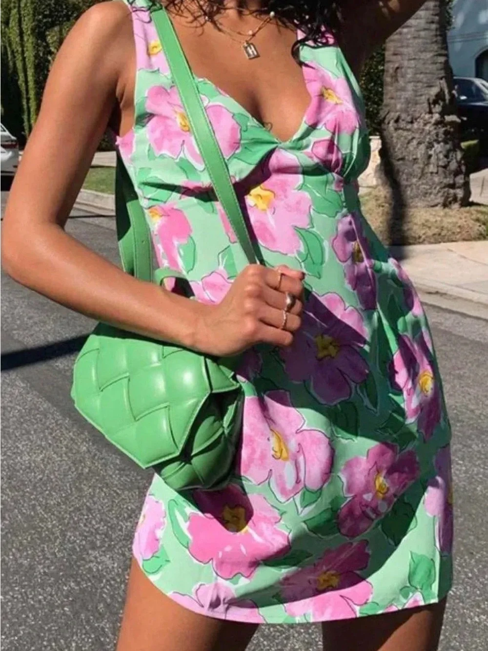 Princess Polly Quincy Mini Dress in Green/Pink Floral - Picture 4 of 8